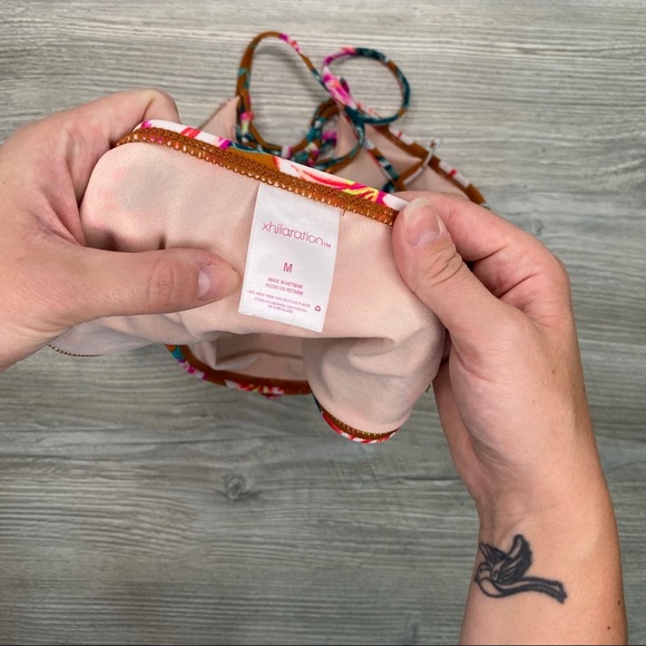 Xhilaration Bikini Swimsuit Set Sz M/L - Picture 4 of 6